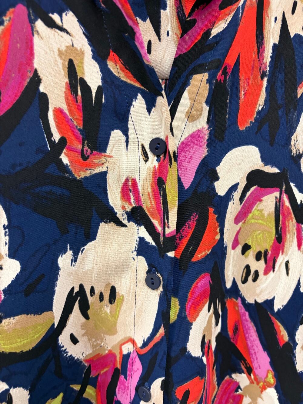 NIC+ZOE Zappy Blooms Top Floral Corporate Blouse size Small Top EUC Pink Blue